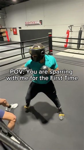 Come train with me for FREE #boxing #fitness #workout #viral #shorts #training #coaching #fighting