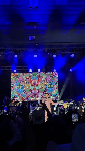 Gran Baile night one! 💃🏽🕺🏻 We had a full house last night! Ticket sales are now open for tonight’s Gran Baile! #vegastejano #vegastejanotakeover #tejano #tejanomusic #lasvegas #westgateresorts #westgatelasvegas #tejanodancing #baile | Vegas Tejano Takeover