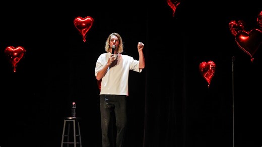 VIDÉO. Revivez la première soirée du nouveau Kabaret à Reims