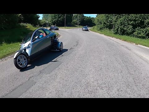 Carver one amazing tilting car