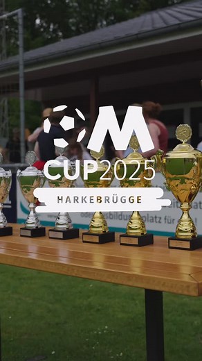 Absolute Teamsport Böckmann on Instagram: "112 Teams, 1200 Kinder, 250 Trainer – zwei Tage pure Fußballleidenschaft beim OM Cup 2025 in Harkebrügge! Danke für euren Einsatz, euren Teamgeist und unvergessliche Momente auf und neben dem Platz! 💚⚽ #OMCup2025 #Fußballfieber #GemeinsamStark #team #fussball #nike #absoluteteamsport"