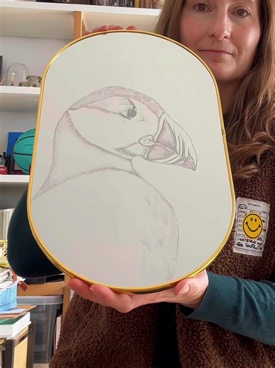 Somehow sitting down to work on a detailed mirror engraving feels calmer than doing literally anything else 🪞✨ There’s something about following a complex design step by step that slows your brain down in the best way. What looks intricate from the outside is really just patience, the right engraving tool, and letting the creative process unfold naturally. Mirror engraving has this oddly satisfying rhythm to it and it turns into a mindful DIY project without you even noticing. No rushing, no mu