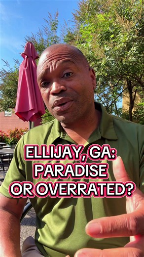 Ellijay, Georgia looks like the perfect mountain escape… but would you actually want to live there? 👀⛰️ Here are pros and cons you should know before moving to Ellijay….including one thing about the area a lot of people don’t realize. Would you move here? Comment YES or NO below. #EllijayGA #NorthGeorgia #MovingToGeorgia #GeorgiaRealtor #GeorgiaRealEstate