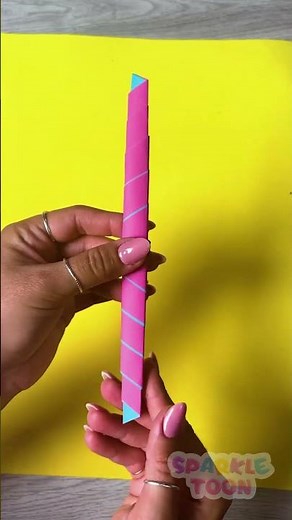 🌈 Floating Paper?! Let’s Try This Cool Experiment! ✈️ #Learning #SmartKids