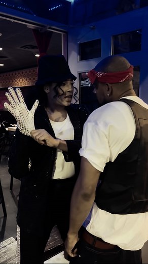 The time Michael Jackson & Tupac had a fight allegedly 😳🤦🏽‍♂️🤷🏾‍♂️😂😂😂😂😂😂😂 #comedy #funny #michaeljackson #2pac #explorepage✨ #explore #viralvideos #viralreels #love #trend #reels #reel #letmeshowyouastory | Tyhem Commodore