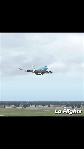 277K views · 2.4K reactions | Boeing 747 Emergency Landing Gone Wrong X-Plane 12 #trendingreels #reelsfb #xplane11 #challenge #gamingcommunity #flight #gaming #gamingvideos #landing #shorts | La Flights | Facebook