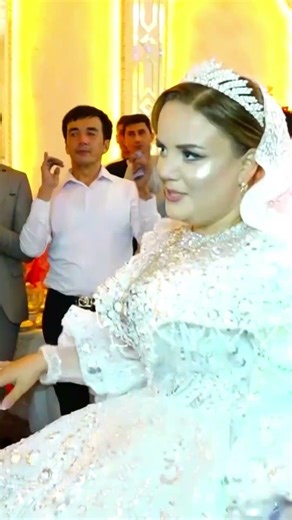 Beautiful Bride Dance – Elegant Wedding Moment 💃💍