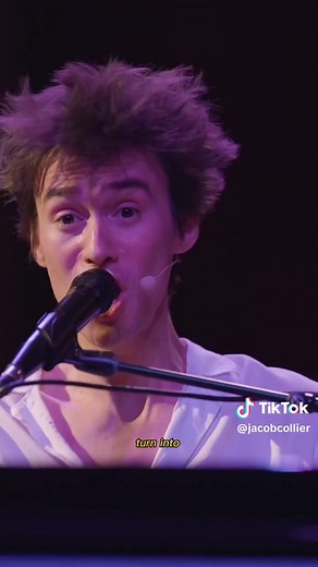 Creating a Song with the Audience Symphony Orchestra