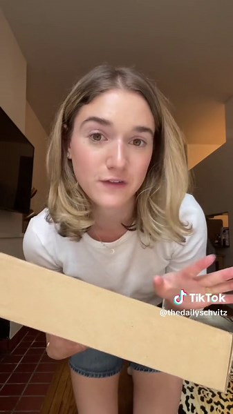 frame jeans try on haul!! Honestly so thrilled w the fit of these. @FRAME #itsFRAME #FRAMEfit #FRAMEdenim #tryonhaul #unboxing #jeanstryon #jeanstryonhaul #denimhaul