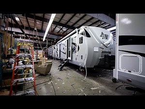 How ARCTIC FOX 5TH WHEELS and TRAVEL TRAILERS Are Made ?! | FULL FACTORY TOUR