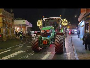 Tractors Light Up Lewes & Ringmer! Christmas Tractor Run 2025