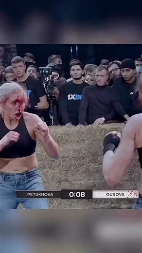 Female Bare Knuckle Boxing BRAWL in Jeans 😳 🔥 - ⁠‪@TopDogFC