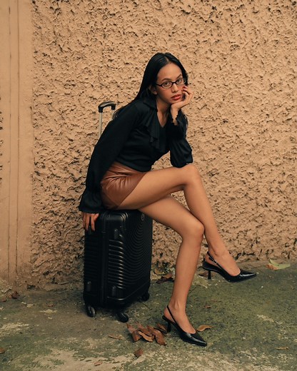 EXCESS BAGGAGE 🧳 #reels #photoshoot | Patrick Lee