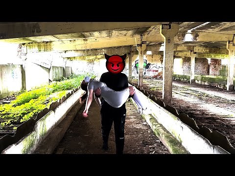 Poisoned female unconscious carry (an example for actors №6)