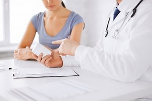 Metronidazol: para qué sirve, dosis y cómo usar