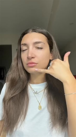 1K views | Switching up your hair color, but make it effortless ‍♀️✨ Watch @sstephkoutss ‘s transformation using our ColorWonder Demi-Permanent Hair Color in Espresso Yourself (4N). ColorWonder instantly refreshes your look—leaving your locks glossy, shiny, and full of life. 﫧 #MadisonReed #MadisonReedColor #ColorWonder #HairColorBar #HairColorBarAirstream | Madison Reed | Facebook
