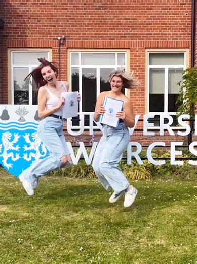 Ready to make friends that last a lifetime?🥳 Join our University of Worcester community and create memories you'll never forget! Submit your UCAS application today and start your journey with us 💙 Link in bio 👇 #WorcesterUni