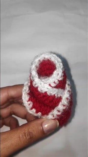 Easy Crochet Rose 🌹 Crochet Rose Applique Tutorial for beginners #shorts#crochet