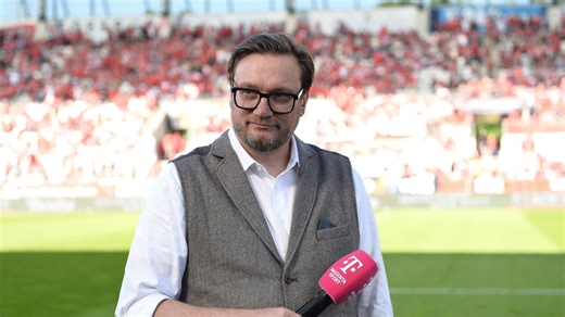 RWE: „Ein Verdienst von Uwe Koschinat“ – Osnabrück-Boss Welling lobt den Trainer