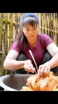 Masak ayam goreng untuk dijual di pasar #farming #works #cooking #chicken #chickenfry #satisfying