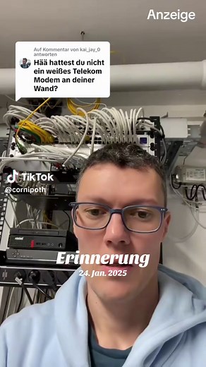 Anzeige #erinnerung wie ist der Glasfaseranschluss der deutschen Telekom bei mir verkabelt? Welches Modem nutze ich? Ich nutze ein SFP Modem, dann ist alles aufgeräumt. Das Privatkunden Modem habe ich nicht und nutze ich nicht. Geht direkt in die Ubiquity UniFi DreamMaschine und ist maximal aufgeräumt #Telekom #Internet #Glasfaser #IT