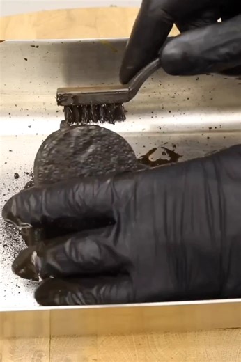 Very Rusty Padlock Restoration #removerust #rust #lock #restoration