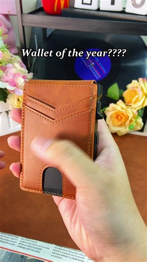 Best RFID Wallet Review: Lightweight & Affordable