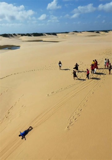 Foz do Rio São Francisco: dunas, banho de rio e pôr do sol incrível