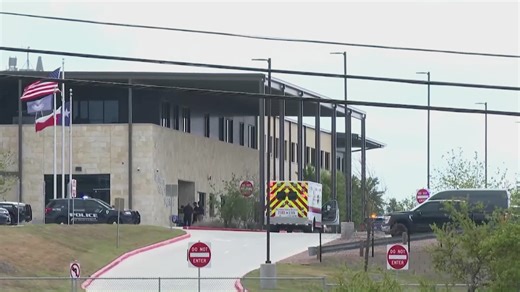 New details revealed after shooting at Bulverde, Texas, high school