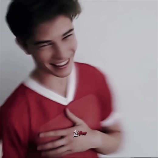 Chico Lachowski: Stunning Model Edits and Highlights