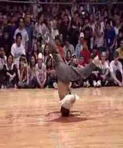 breakdance video red bull final