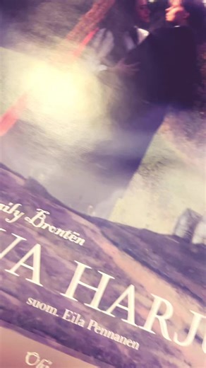 Tervetuloa Humisevaan harjuun! Lisätiedot: masalannuorisoteatteri.net #kirkkonummihereillä #wutheringheights #teatteri #esitys