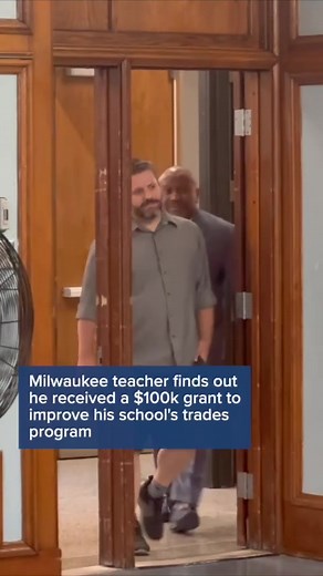 A Bay View High School industrial technology teacher was awarded a $100,000 grant for teaching excellence, bringing new opportunities and resources to Milwaukee Public Schools students. Read more at the link in our bio.