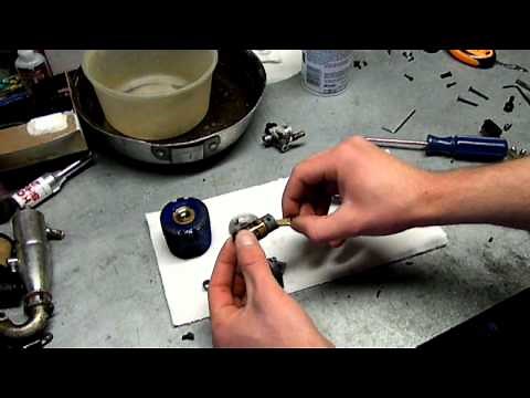 How To Clean a Nitro Engine