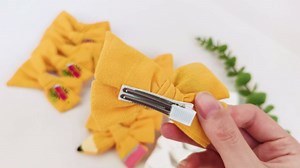 Back to School Pencil Hair Bows and Clips: Hand-Painted Yellow Schoolgirl Pigtail Accessories, Perfect Gifts for Toddlers and Kids in Kindergarten to 5th Grade