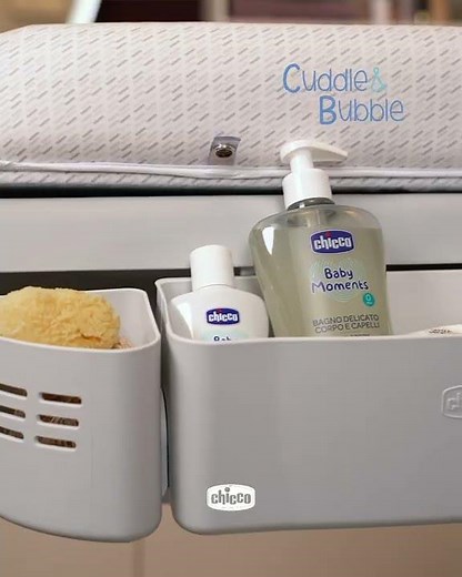 Chicco Cuddle & Bubble Baby Bath and Changing Mat