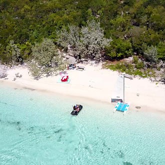 Activities & Things To Do Around The Cay - Fowl Cay® Resort
