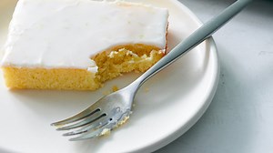 7Up Sheet Cake Recipe (with Video) • 4★ • 1 1/4 hrs