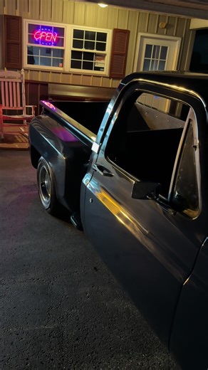 Hot Rod Dirty (@hotroddirty)’s videos with original sound - CountryMusicLand