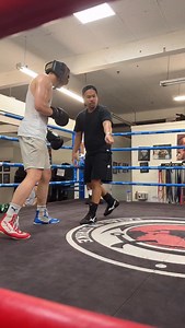 One of the most common mistakes from beginners - boxing the same way as walking. There’s a million biomechanical reasons athleticism starts with ball of your feet (including minimizing injury risk to your knee), but at the end of the day, it makes your boxing more effective and agile. Stop walking in your stance, pros do it cuz they have lots of rounds and they are experienced to know when they can take it easy to conserve. You’re not a pro, you have 3 rounds to sprint, you can’t afford improper