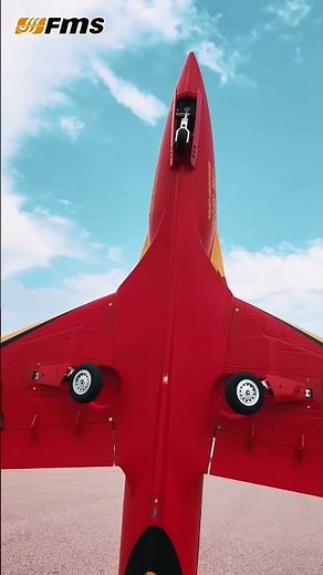 Experience Pure Speed with the FMS Avanti 90mm EDF Jet!