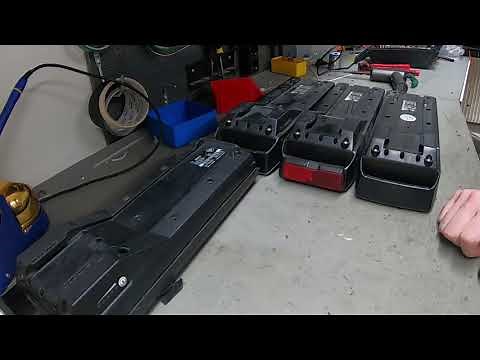 Bosch ebike battery Repair Part 1 - Rear carrier models and differences