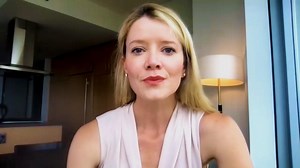 War Reporter on Navigating the Battlefield and the Newsroom | Video | Amanpour & Company | PBS