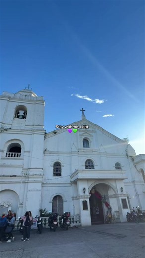 In every joy and every trial, don’t let me walk without You. When my faith is weak, be my strength. When my heart is weary, be my peace. Your presence is all I need. 💜💚 #StayWithMeLord #TrustGod #FaithJourney #SoulfulReflections #MuntingPagninilay