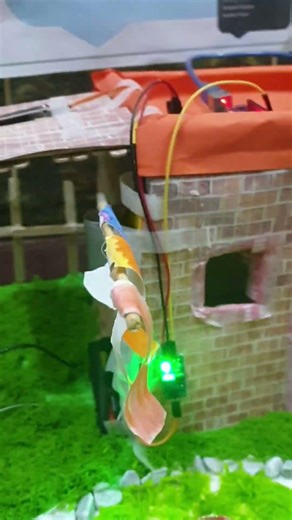 Arduino Automated Clothes Protector #arduino #science #clothesprotector