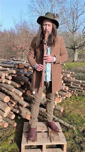 B 440hz black walnut flute sound sample. #flute #nature #woodscraft #woodworking #music #spring