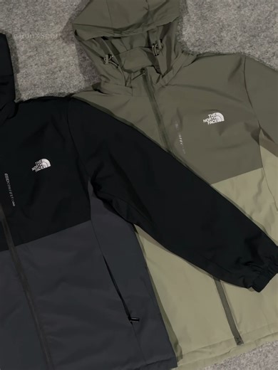 The North Face Winter Hooded Jacket for Ultimate Warmth