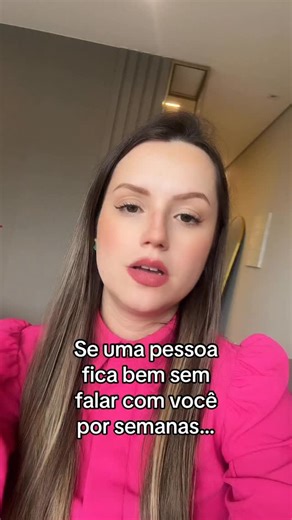Amanda Fitas - Psicóloga on Instagram: "Se tem alguém sumido por semanas, se lembre disso hoje ok?? Se quiser ser mais valorizada nas relações, digite “valor” que te mando uma aula gratuita"