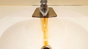 Watch Whink Foaming Rust Stain Remover on Amazon Live