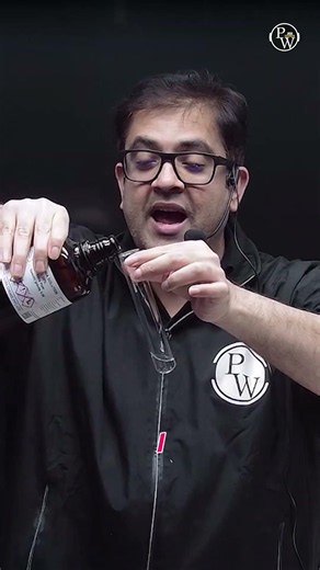 The Ink That Reappears Like Magic! 🤯 | Amazing Chemistry Live Experiment